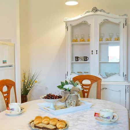 Apartment Jardin With Free Cowered Parking 扎达尔 外观 照片