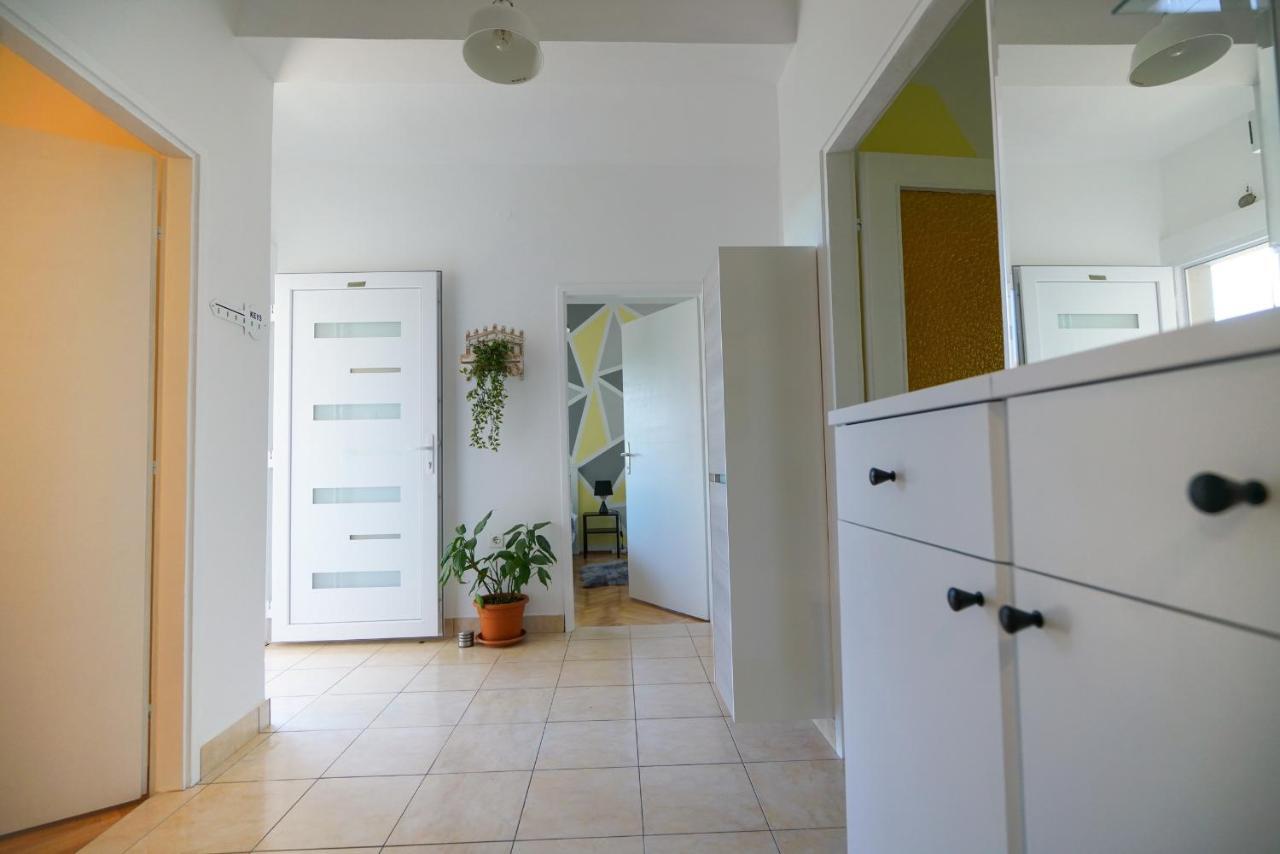 Apartment Jardin With Free Cowered Parking 扎达尔 外观 照片