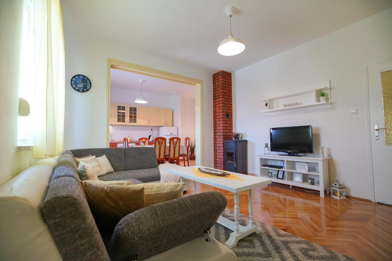Apartment Jardin With Free Cowered Parking 扎达尔 外观 照片